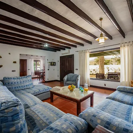 Villa La Crucita - Guinate